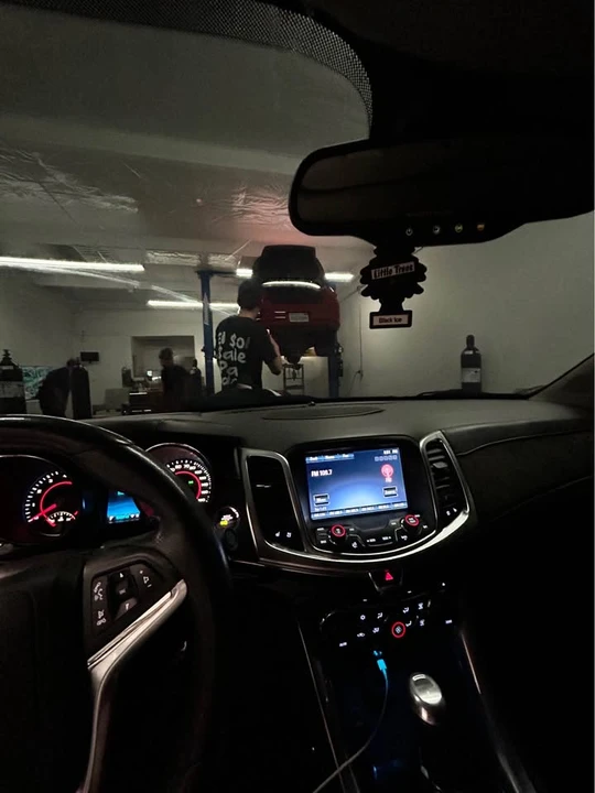 2014 Chevrolet SS - Image 10 of 12