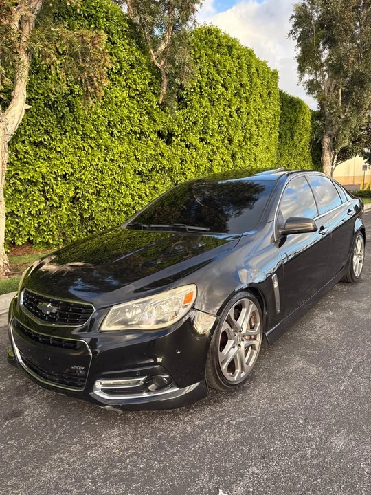 2014 Chevrolet SS - Image 2 of 15