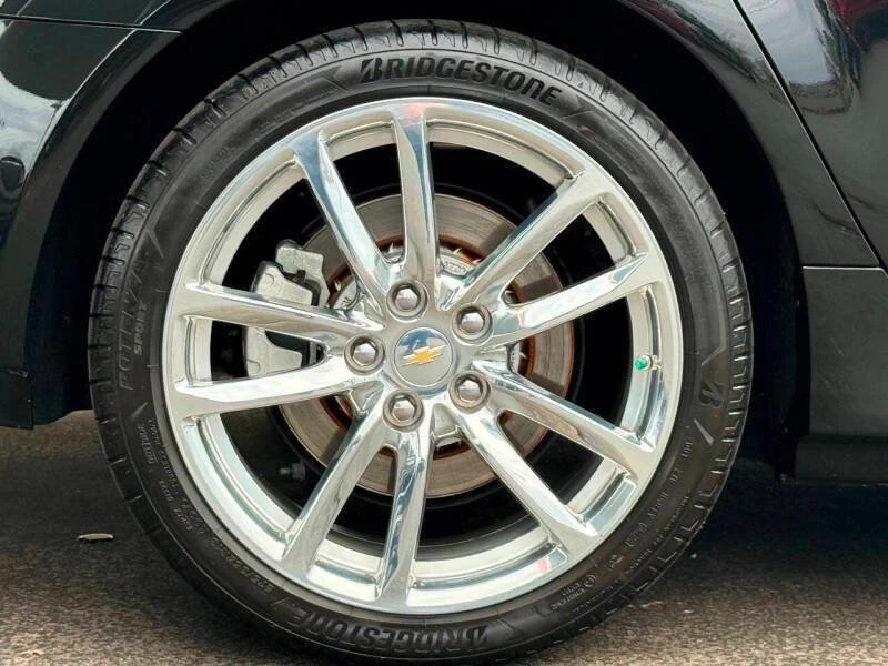 2014 Chevrolet SS - Image 8 of 15
