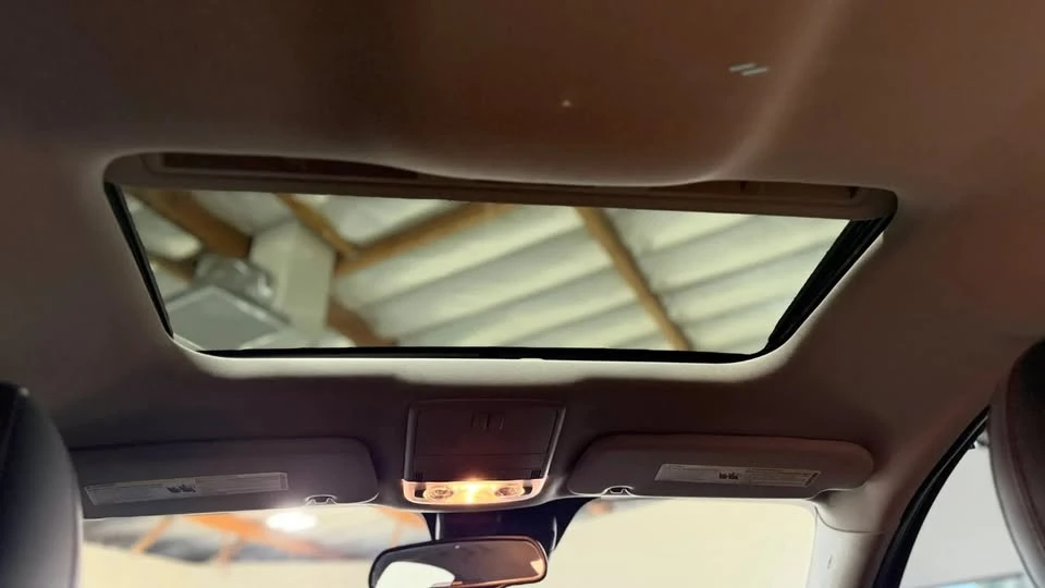2014 Chevrolet SS - Image 18 of 20