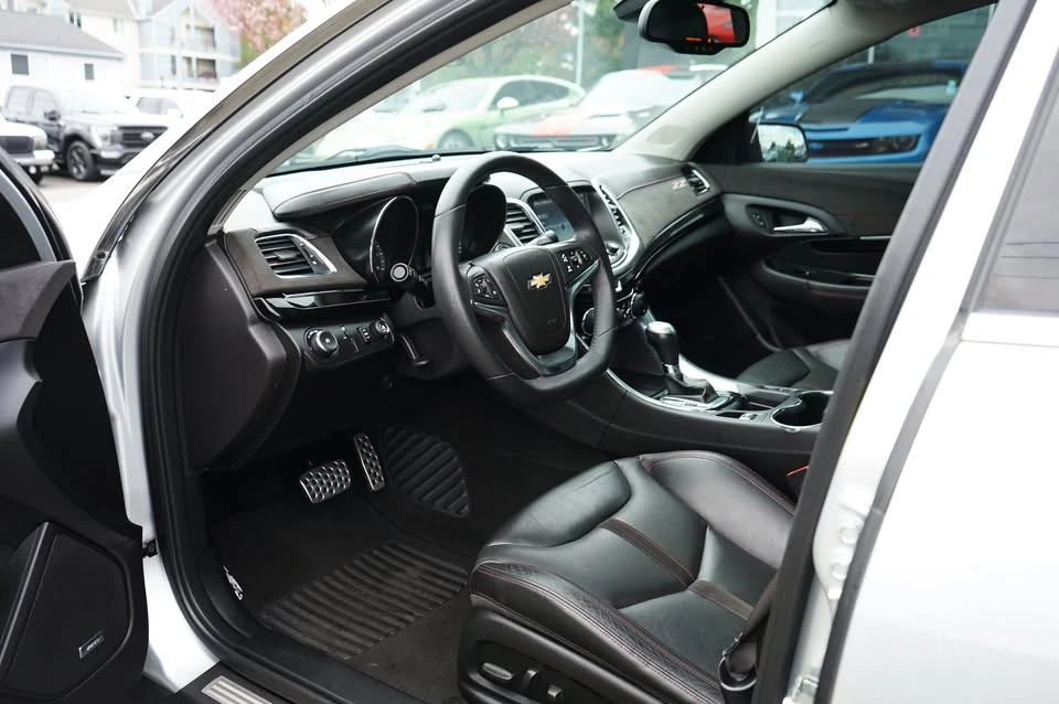 2014 Chevrolet SS - Image 14 of 18