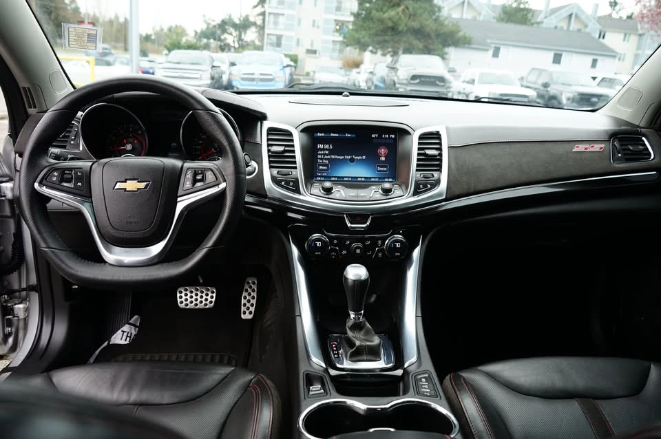 2014 Chevrolet SS - Image 15 of 18