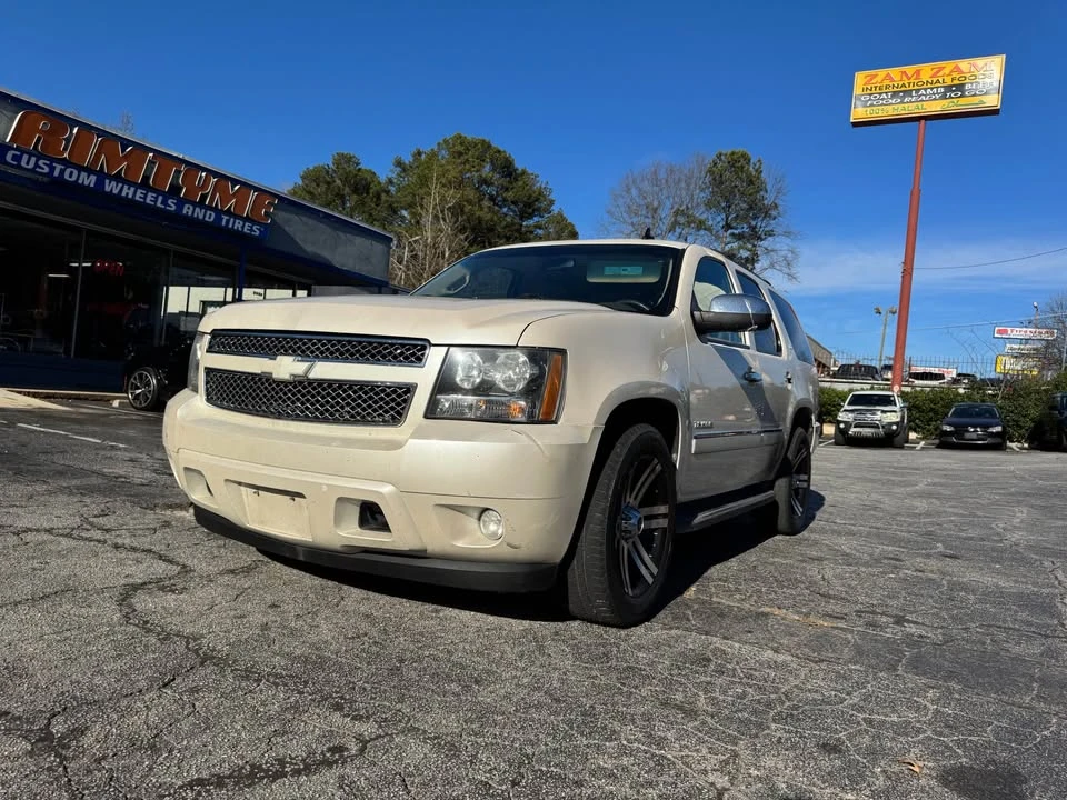 2014 Chevrolet Tahoe 3rd Gen - Image 9 of 9