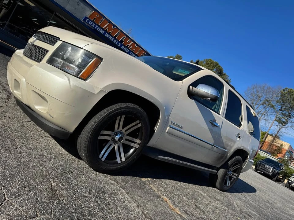 2014 Chevrolet Tahoe 3rd Gen - Image 7 of 9
