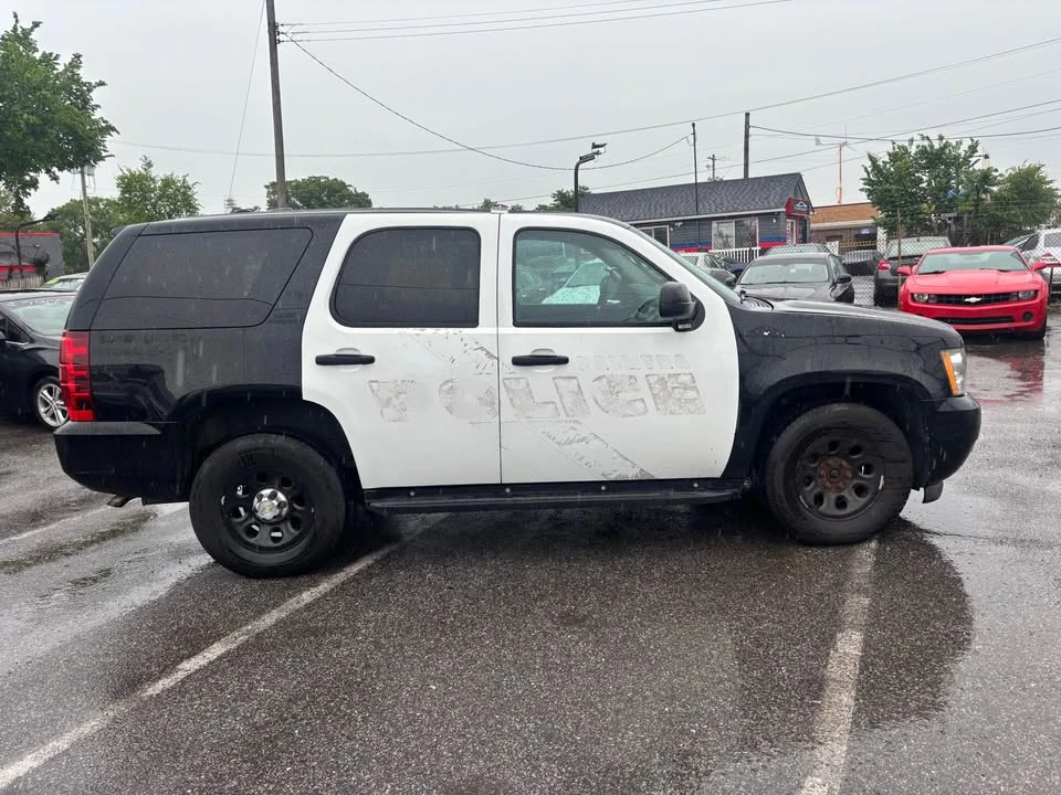 2014 Chevrolet Tahoe 3rd Gen - Image 2 of 9