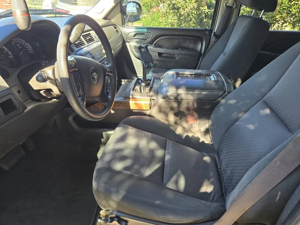 2014 Chevrolet Tahoe 3rd Gen - Image 15 of 16