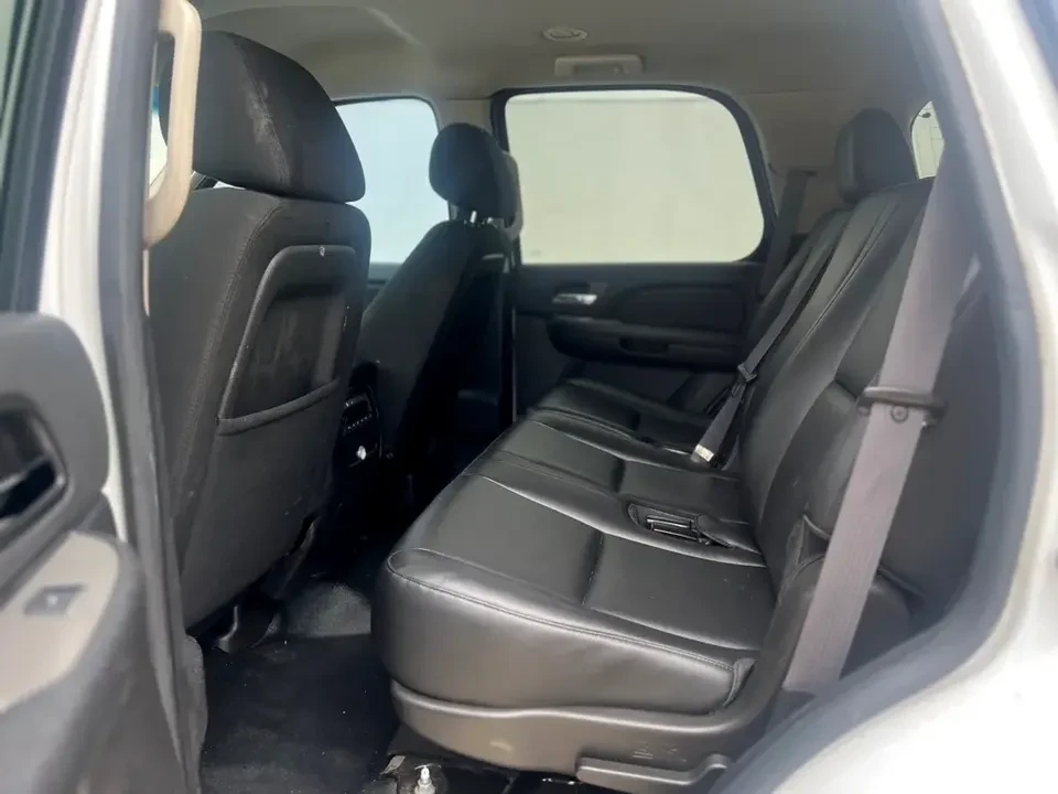 2014 Chevrolet Tahoe 3rd Gen - Image 15 of 20