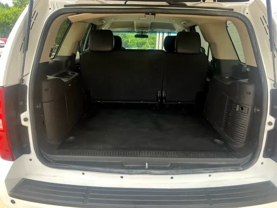 2014 Chevrolet Tahoe 3rd Gen - Image 20 of 20