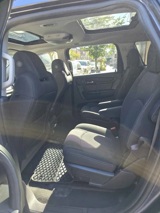 2014 Chevrolet Traverse - Image 7 of 16