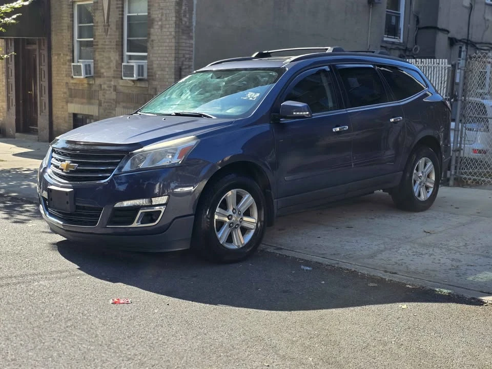 2014 Chevrolet Traverse - Image 9 of 16
