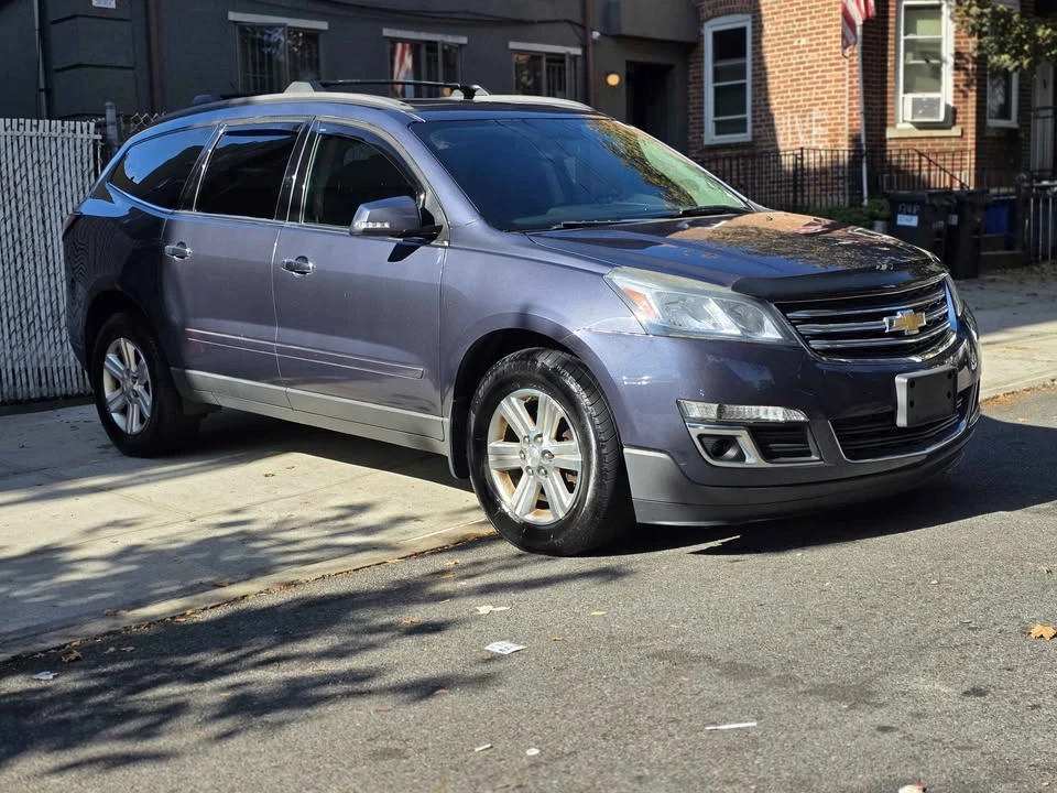 2014 Chevrolet Traverse - Image 10 of 16