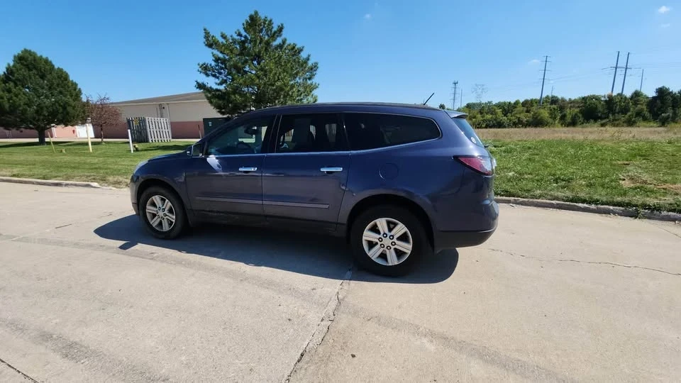 2014 Chevrolet Traverse - Image 3 of 6