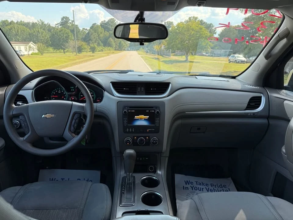 2014 Chevrolet Traverse - Image 5 of 16