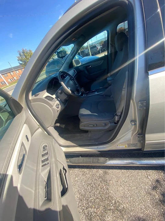 2014 Chevrolet Traverse - Image 7 of 7