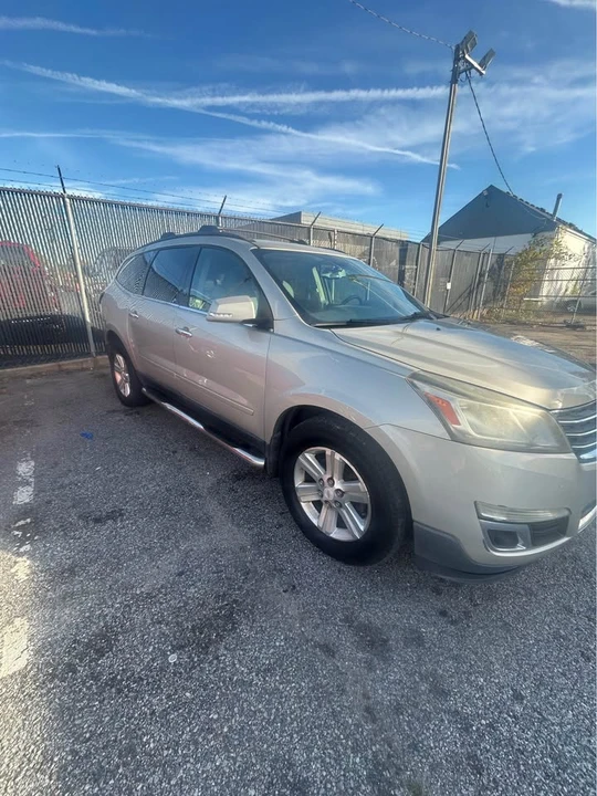 2014 Chevrolet Traverse - Image 3 of 6