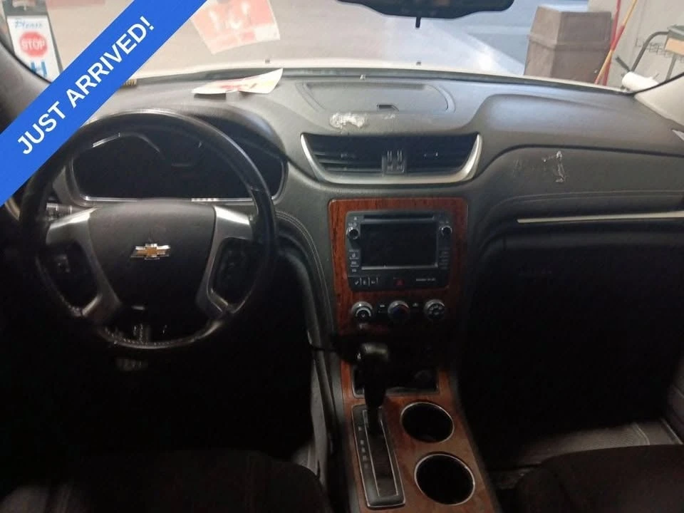 2014 Chevrolet Traverse - Image 4 of 5