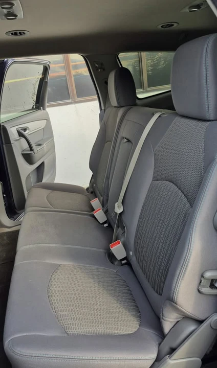 2014 Chevrolet Traverse - Image 10 of 14