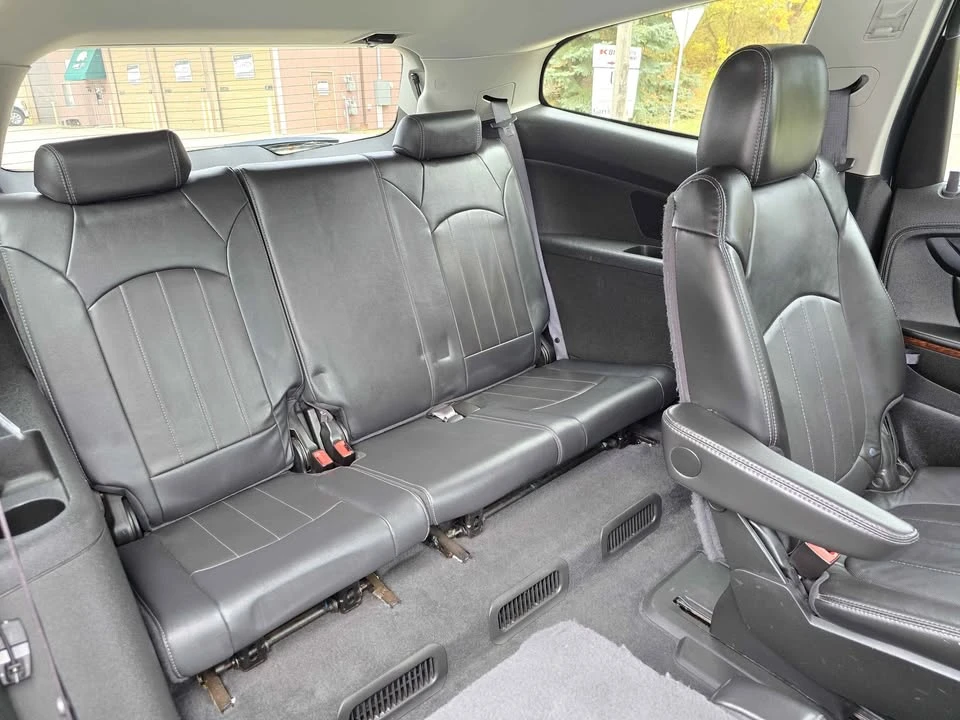 2014 Chevrolet Traverse - Image 11 of 13