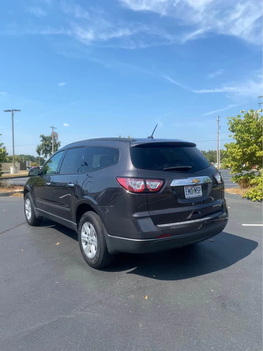 2014 Chevrolet Traverse - Image 5 of 9