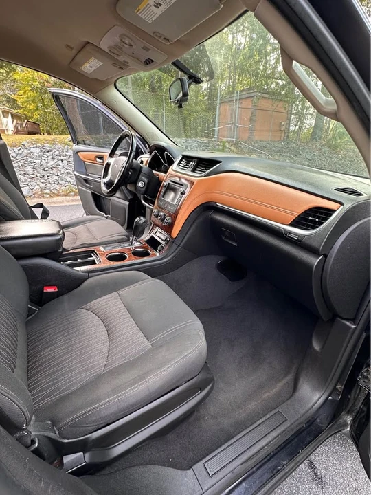 2014 Chevrolet Traverse - Image 14 of 20