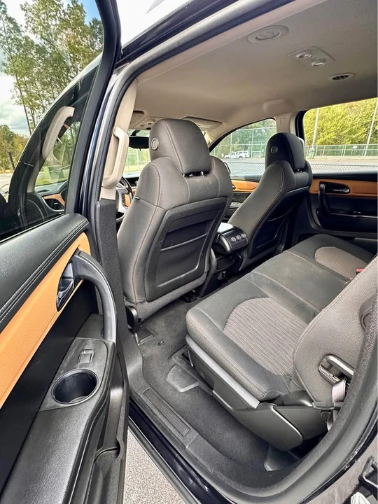 2014 Chevrolet Traverse - Image 10 of 20