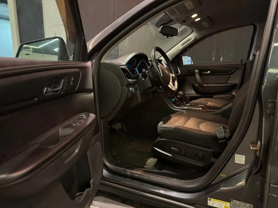 2014 Chevrolet Traverse - Image 13 of 19