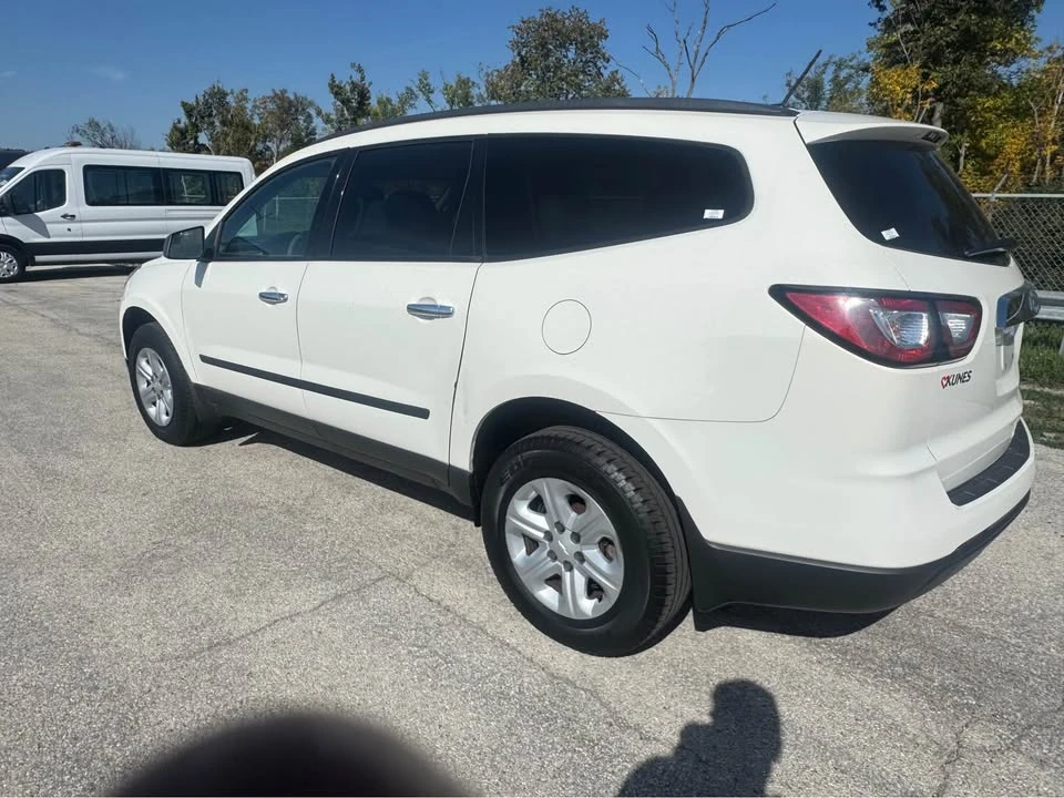 2014 Chevrolet Traverse - Image 6 of 12