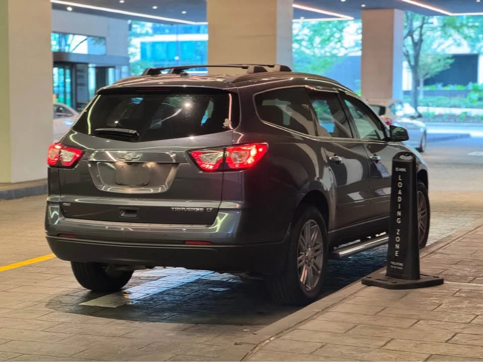 2014 Chevrolet Traverse - Image 6 of 19