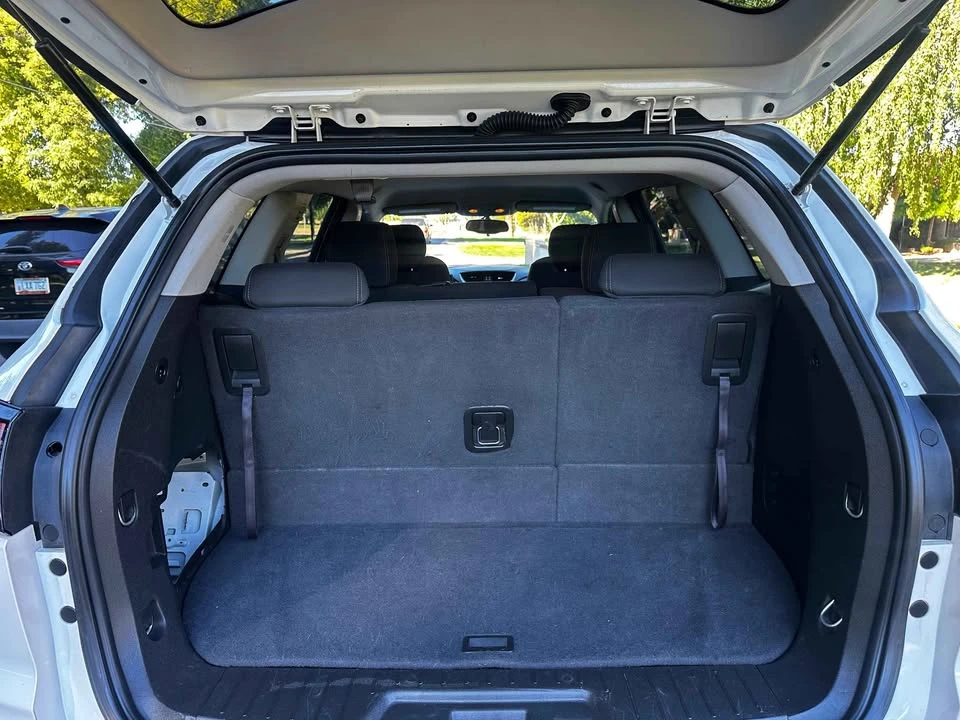 2014 Chevrolet Traverse - Image 8 of 11