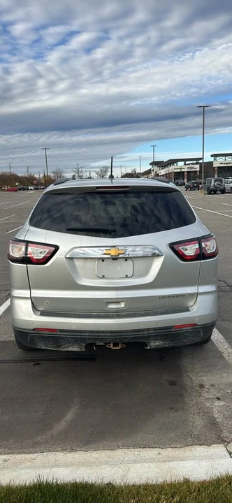 2014 Chevrolet Traverse - Image 6 of 16