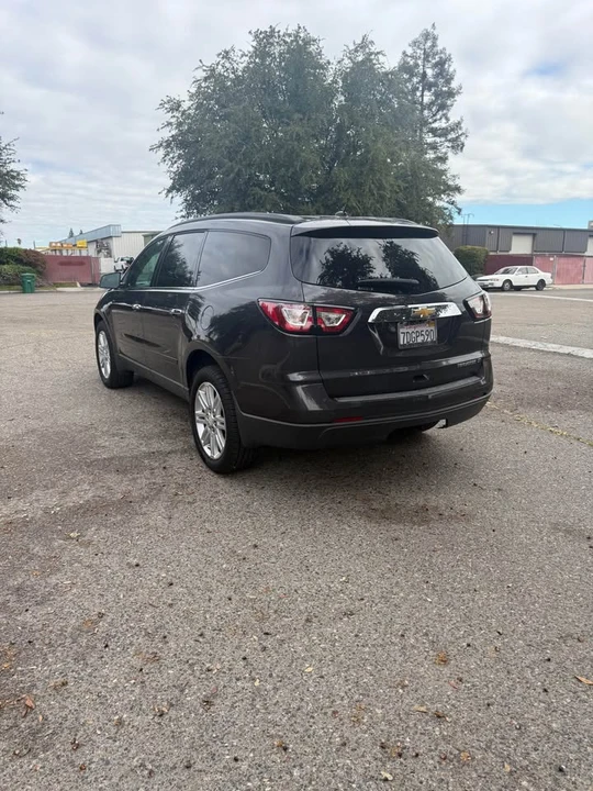 2014 Chevrolet Traverse - Image 3 of 10