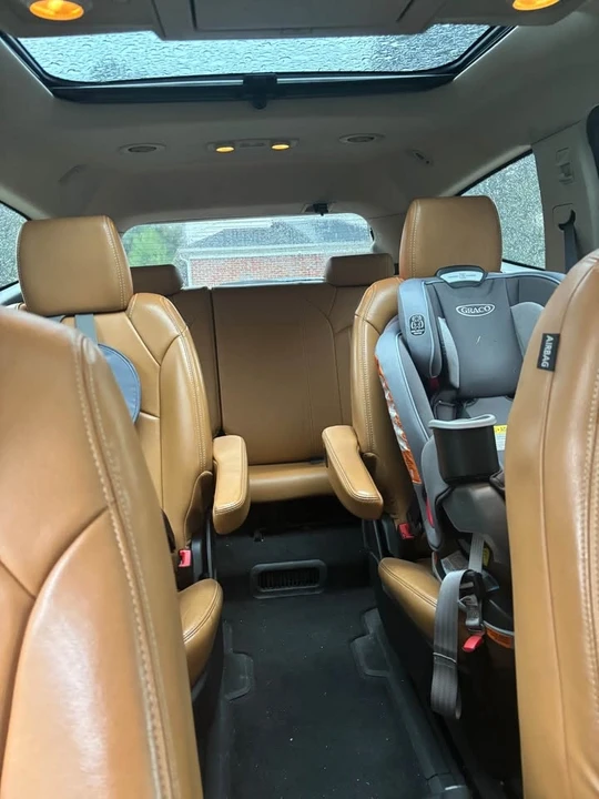 2014 Chevrolet Traverse - Image 7 of 8