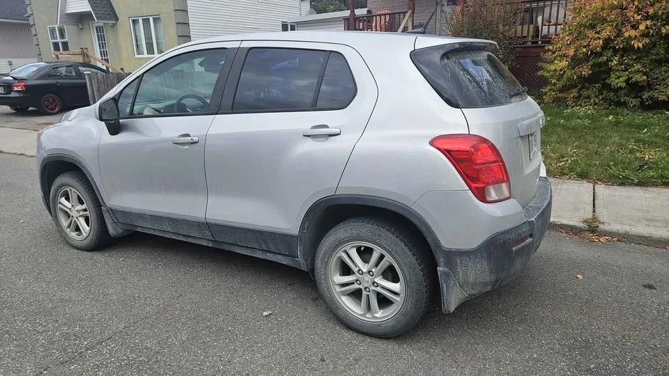 2014 Chevrolet Trax - Image 2 of 11