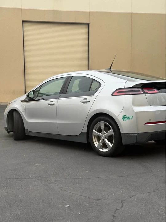 2014 Chevrolet Volt - Image 2 of 14