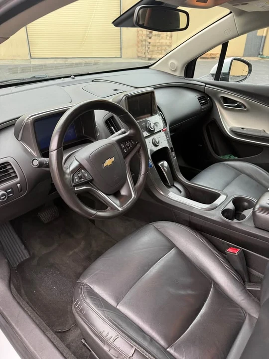 2014 Chevrolet Volt - Image 7 of 14