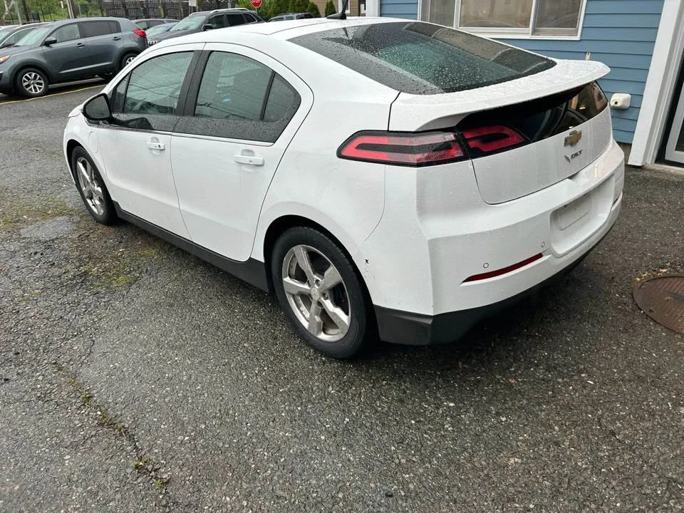 2014 Chevrolet Volt - Image 7 of 13