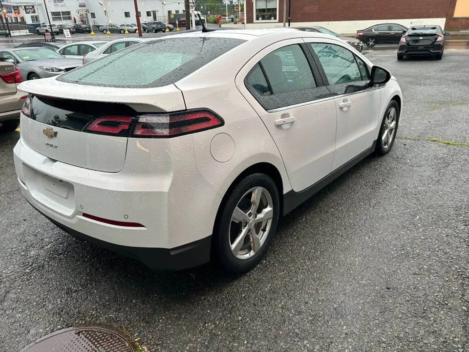 2014 Chevrolet Volt - Image 5 of 13