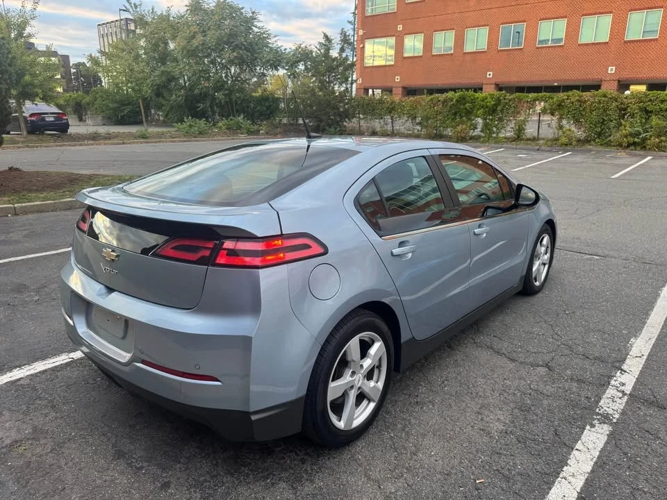2014 Chevrolet Volt - Image 6 of 17