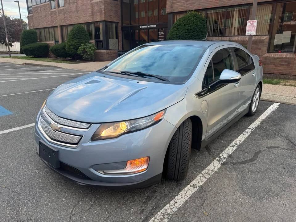2014 Chevrolet Volt - Image 16 of 17