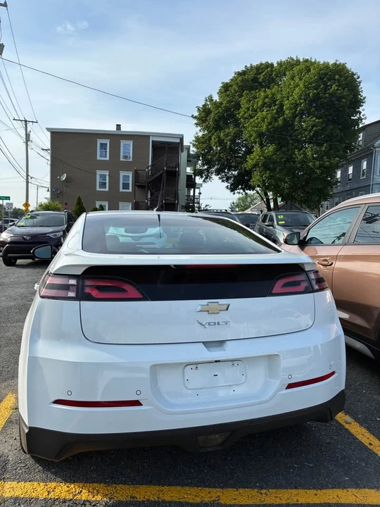 2014 Chevrolet Volt - Image 3 of 5