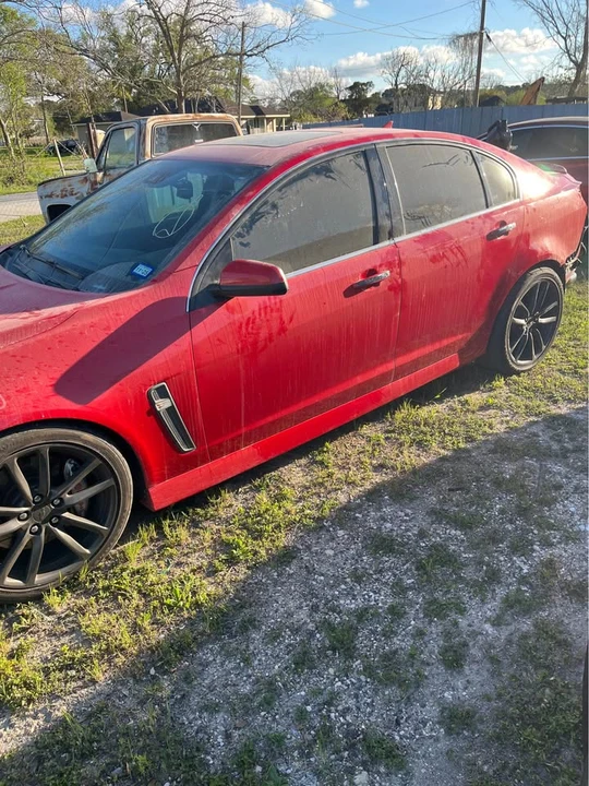 2014 Chevrolet SS - Image 2 of 7