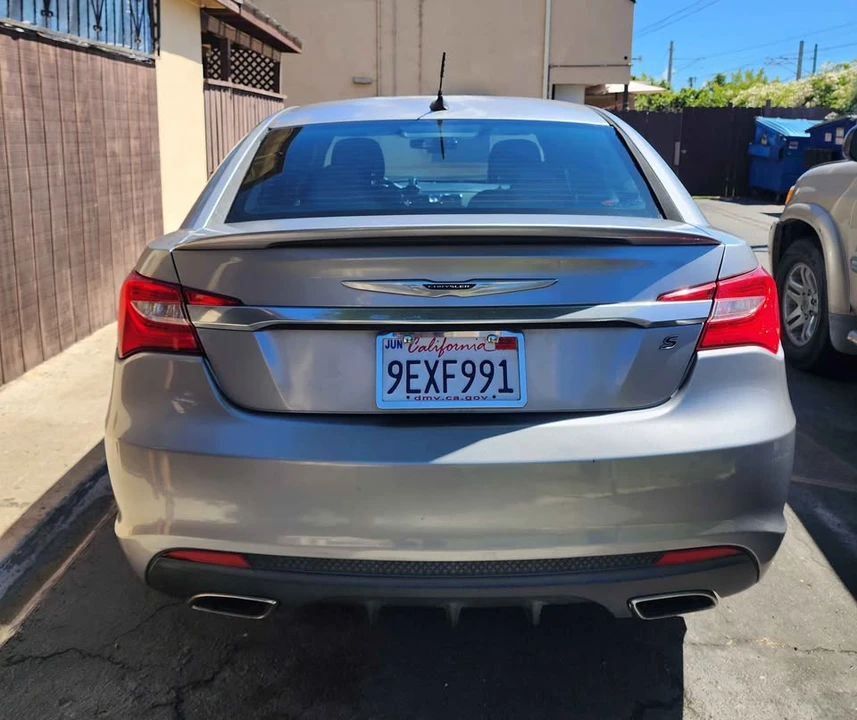 2014 Chrysler 200 - Image 4 of 15