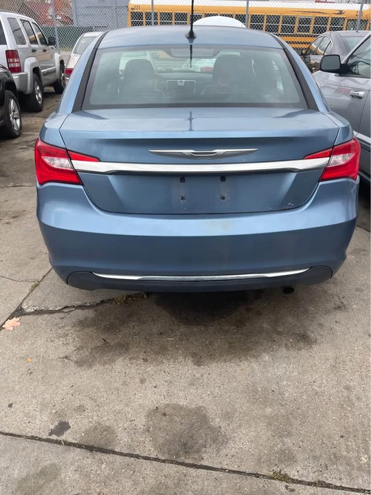 2014 Chrysler 200 - Image 2 of 8