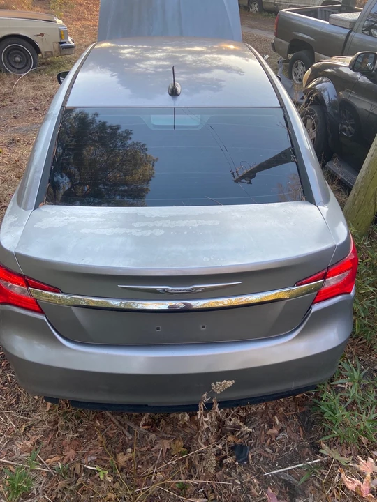 2014 Chrysler 200 - Image 4 of 9