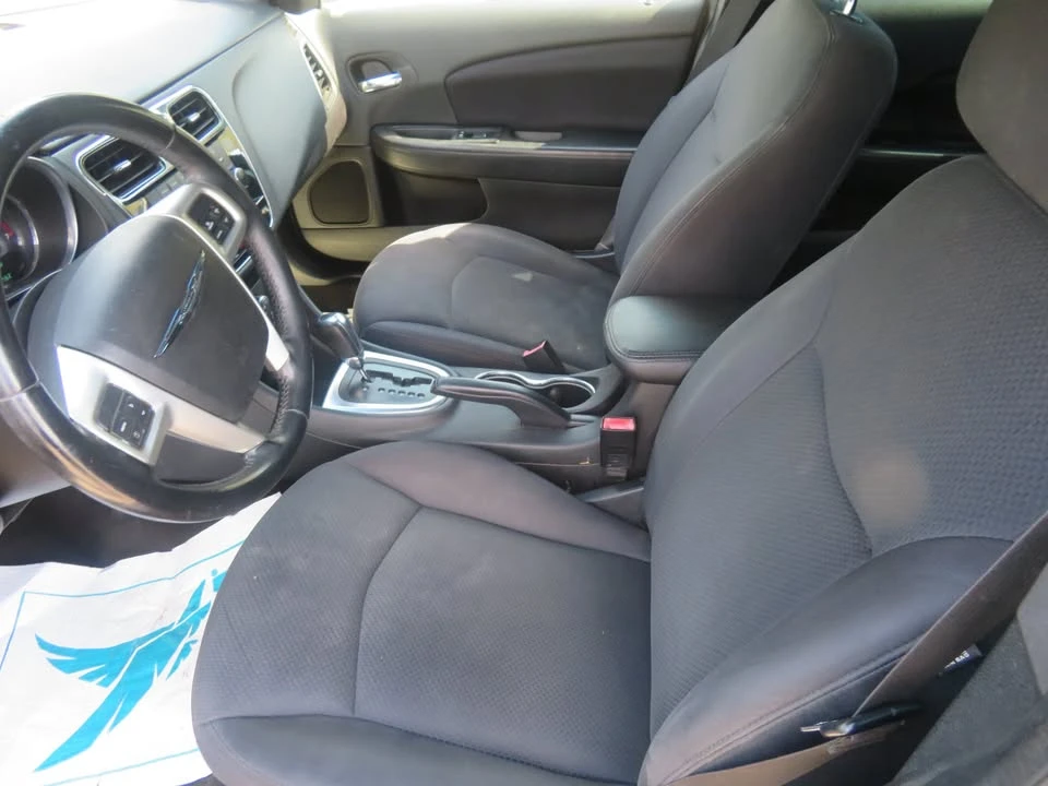 2014 Chrysler 200 - Image 5 of 6