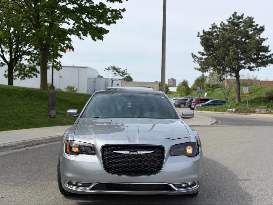 2014 Chrysler 300 (2005-2023) - Image 2 of 21