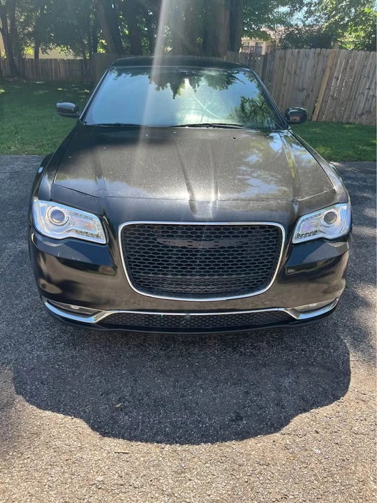 2014 Chrysler 300 (2005-2023) - Image 2 of 9