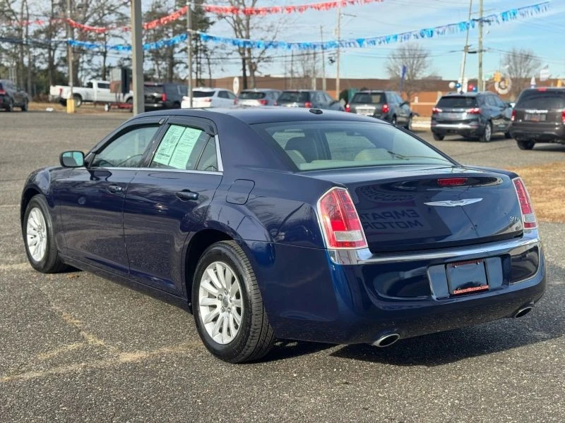 2014 Chrysler 300 (2005-2023) - Image 2 of 12