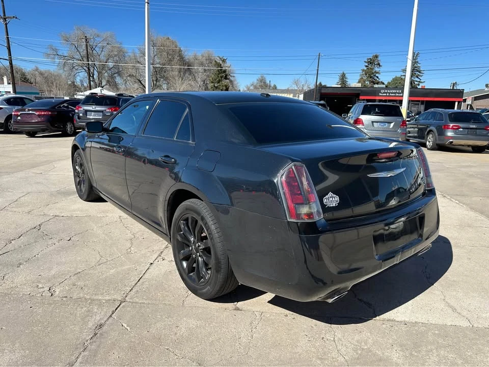 2014 Chrysler 300 (2005-2023) - Image 5 of 20