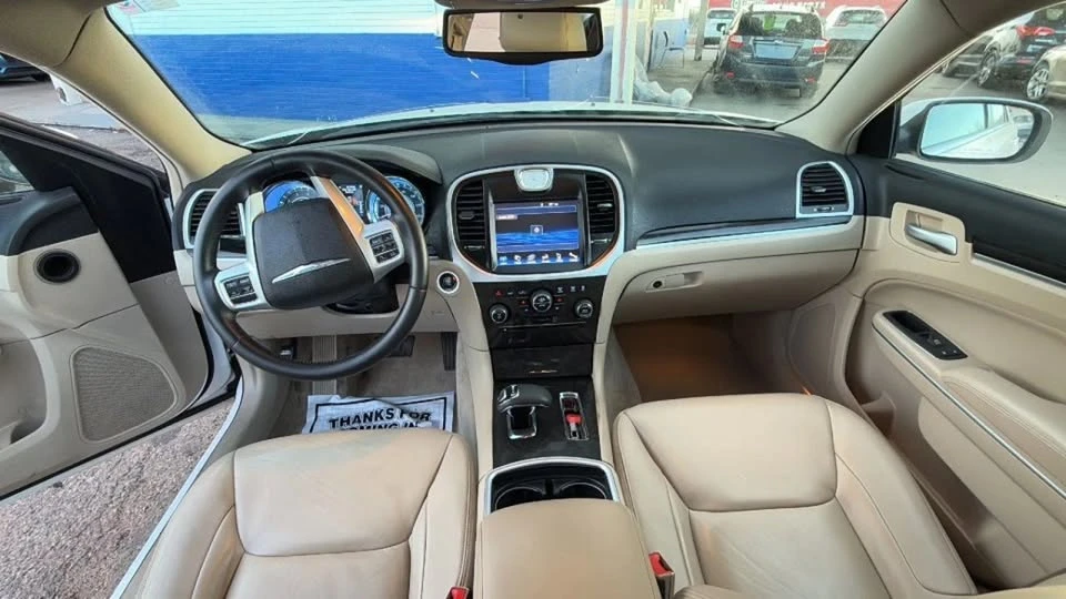 2014 Chrysler 300 (2005-2023) - Image 14 of 20
